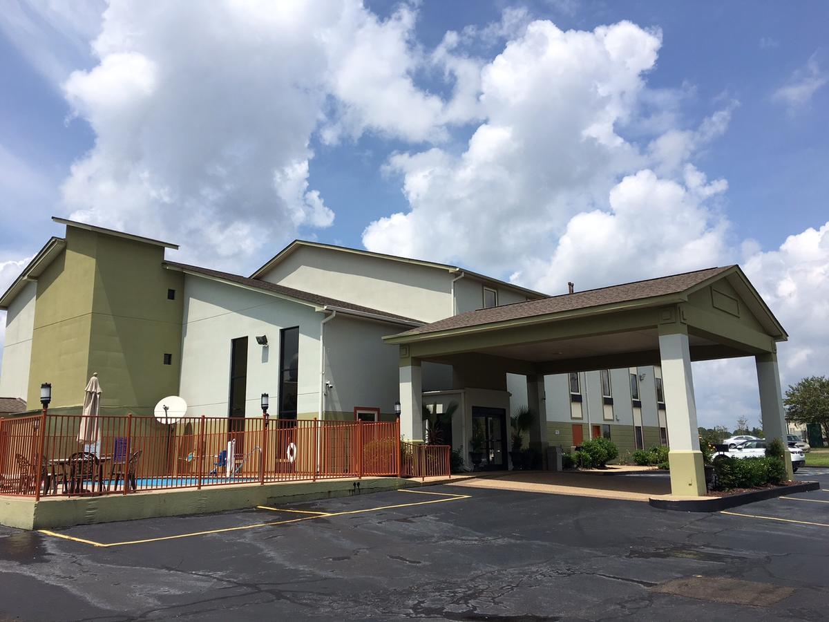 America'S Best Value Inn & Suites-Clinton Zewnętrze zdjęcie