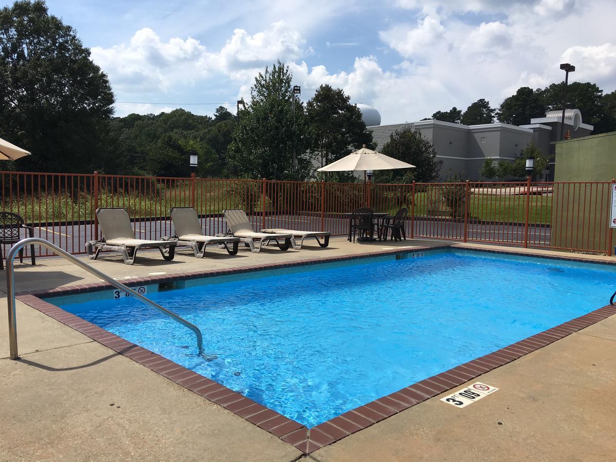 America'S Best Value Inn & Suites-Clinton Zewnętrze zdjęcie