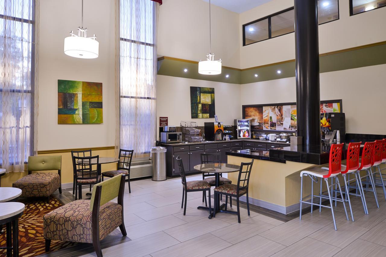 America'S Best Value Inn & Suites-Clinton Zewnętrze zdjęcie