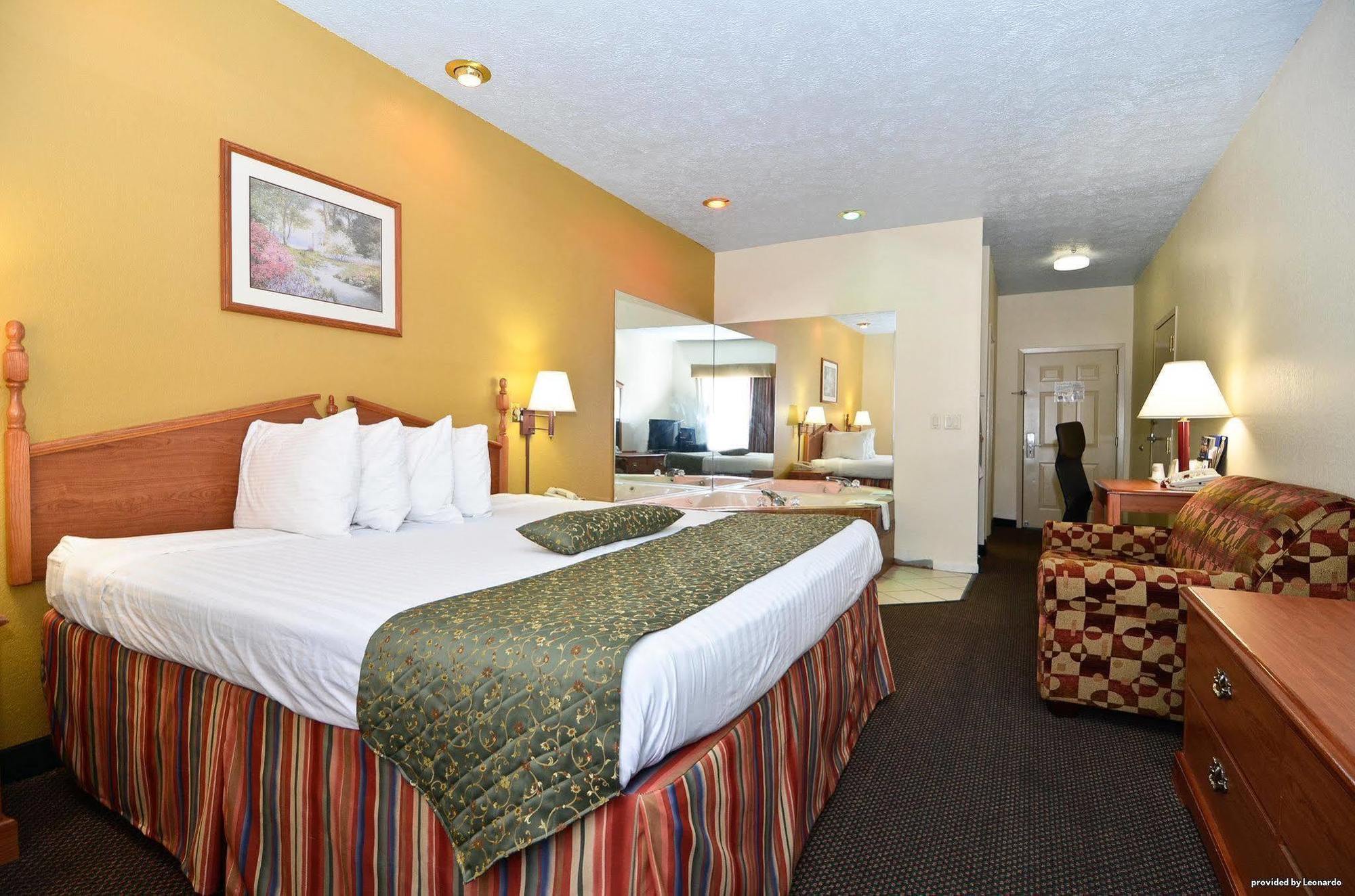 America'S Best Value Inn & Suites-Clinton Zewnętrze zdjęcie